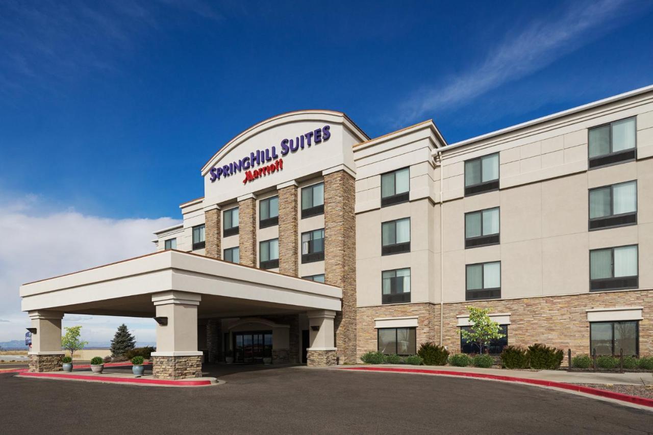 Springhill Suites By Marriott Denver Airport Exterior photo